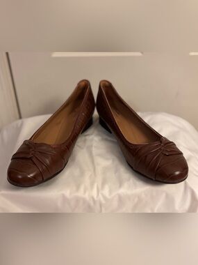 Clarks Chocolate Brown Leather Knot-Twist Ballet Flats